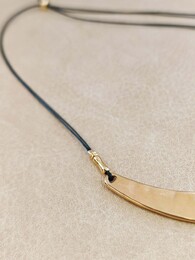 Statement necklace
