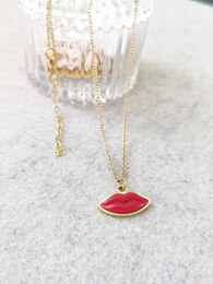 Lips stainless steel necklace