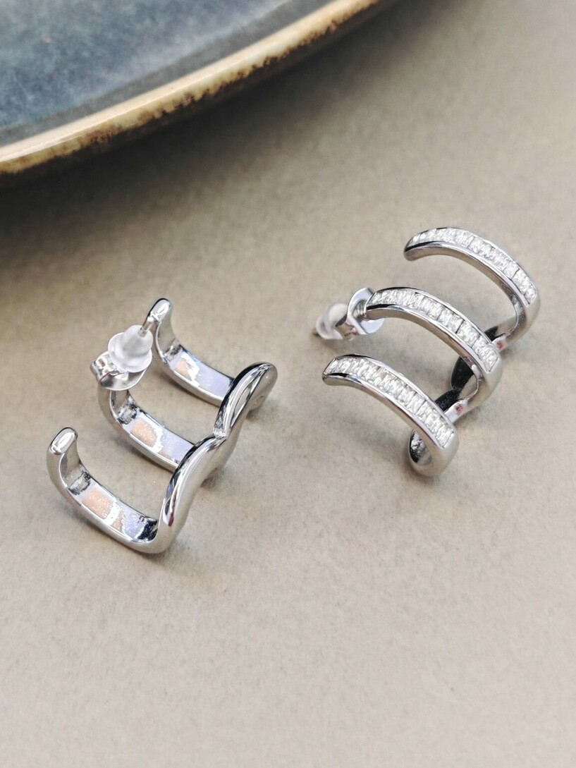Triple earrings 