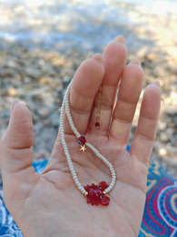 Crab anklet