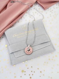 Mama necklace