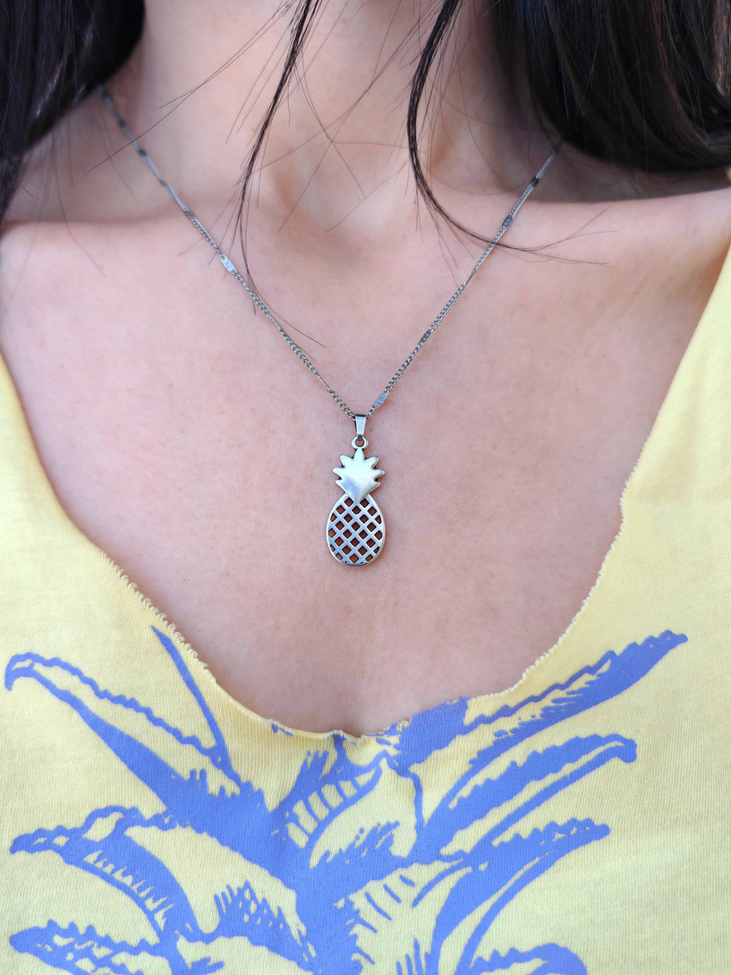 Pineapple necklace