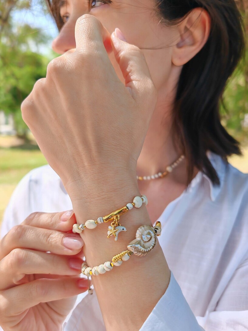 Dolphin bracelet
