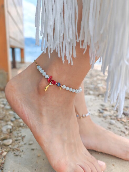 White fish anklet 
