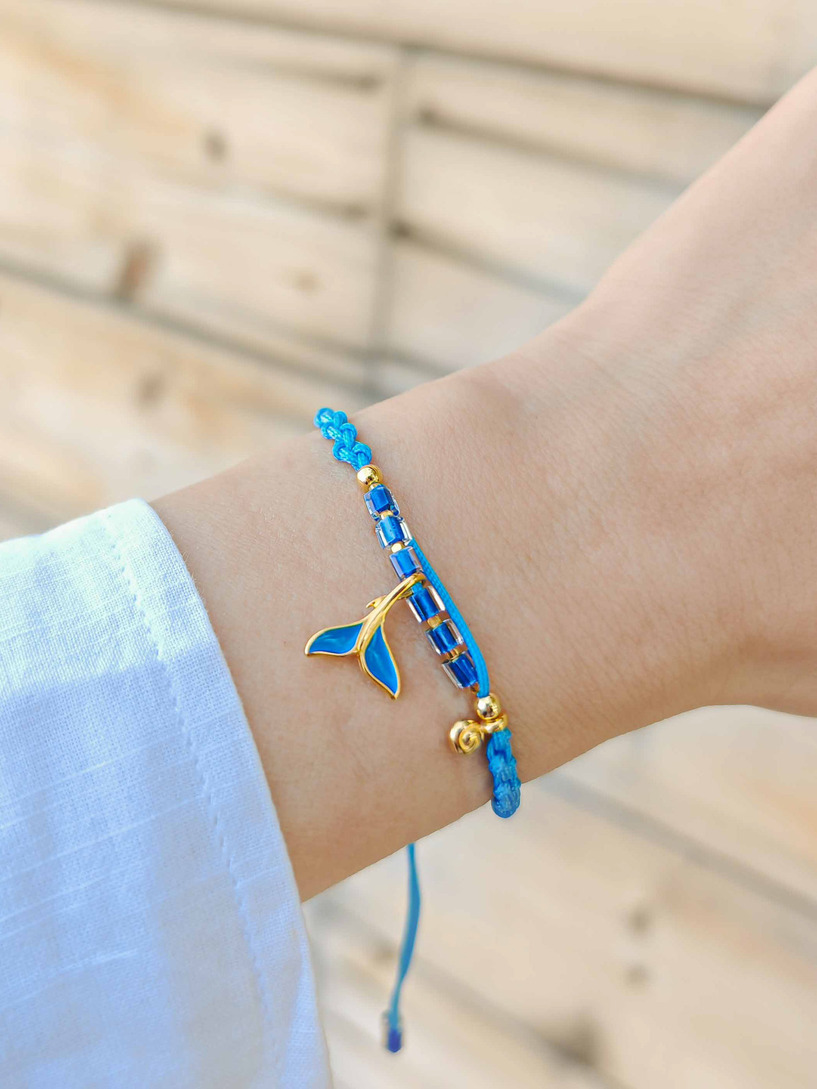 Blue mermaid bracelet