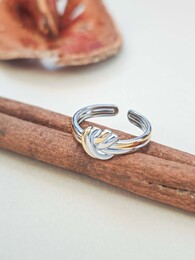 Knot ring 