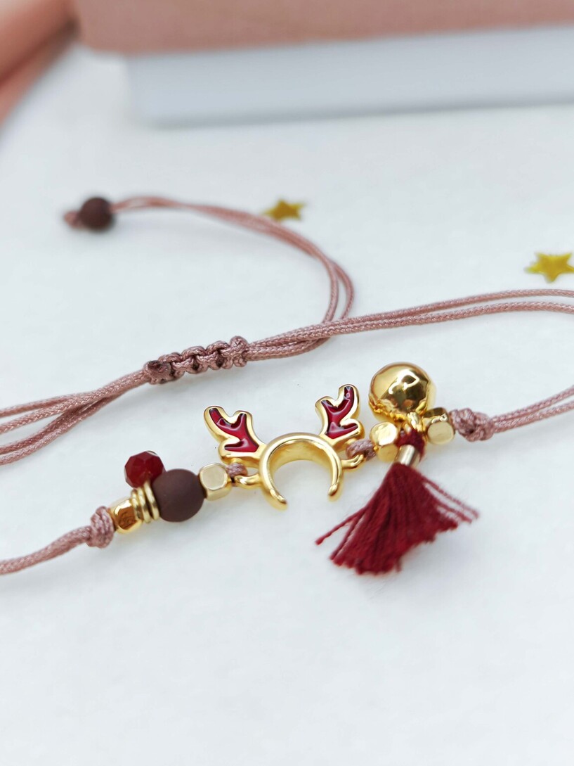 Reindeer bracelet