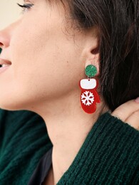 Santa gloves earrings