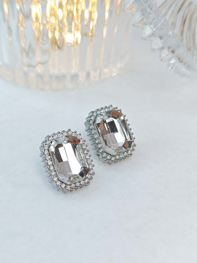 Night earrings