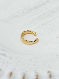 Simplicity gold ear cuff