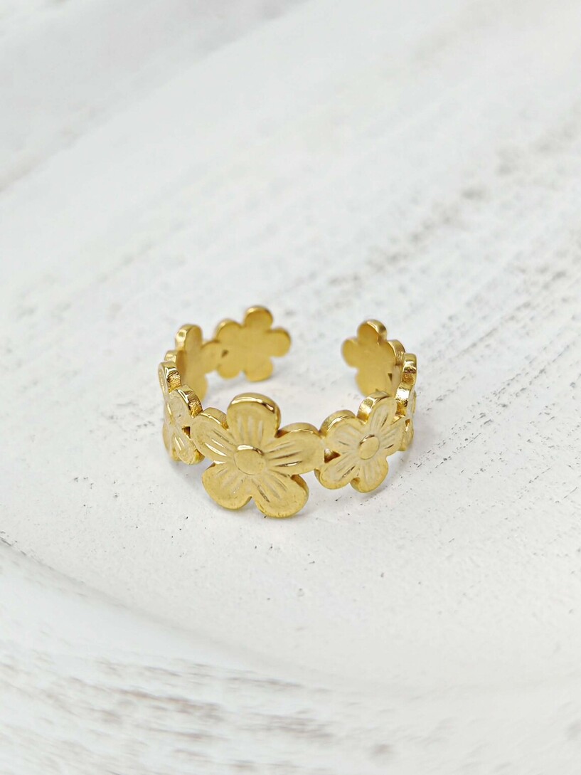 Daisies stainless steel ring
