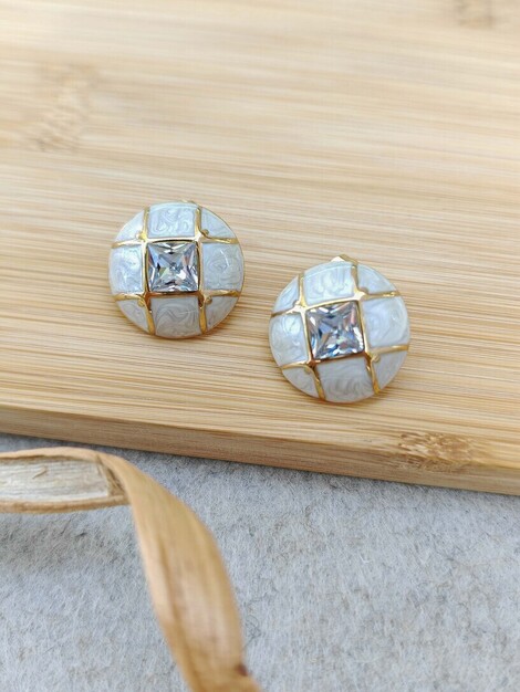 Button white stainless steel earrings