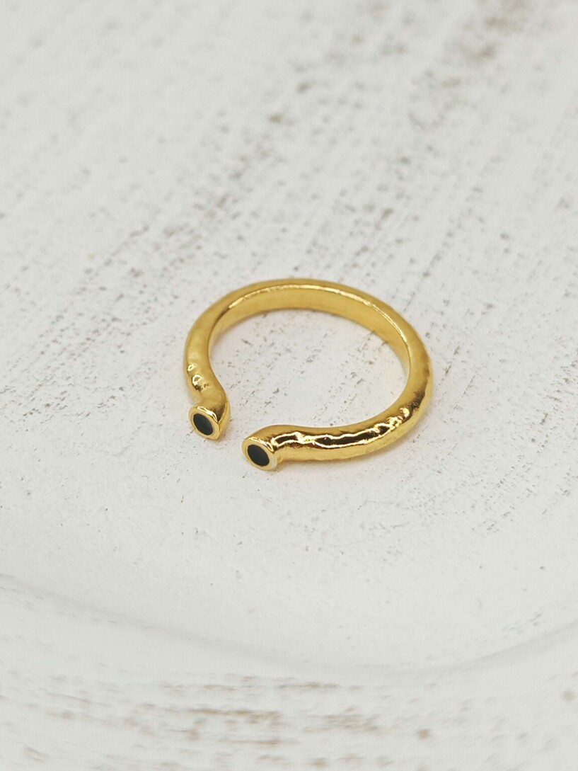 Dots ring