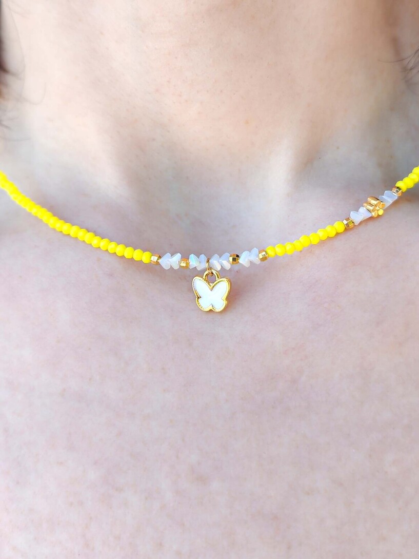 Mariposa necklace