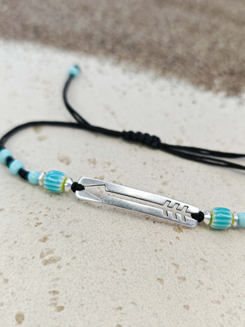 Arrow bracelet 
