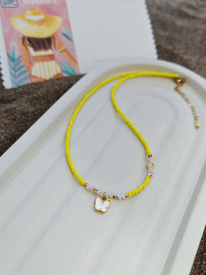 Mariposa necklace