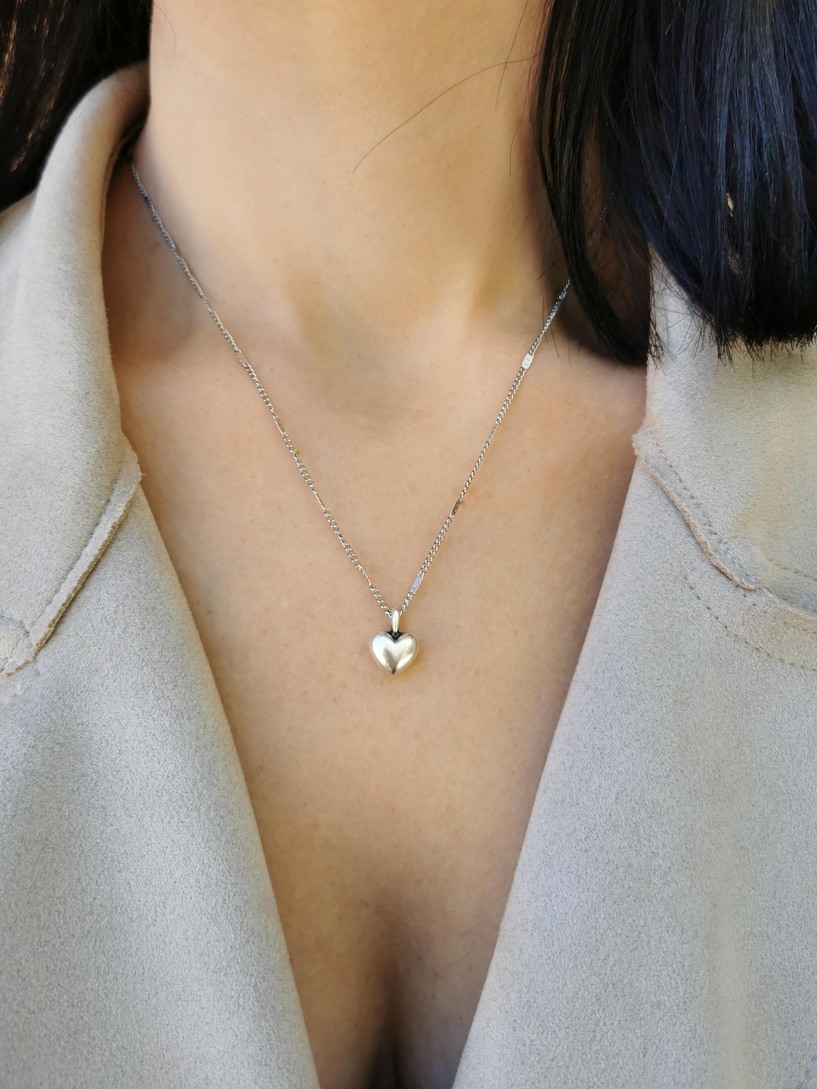 Heartbeat necklace