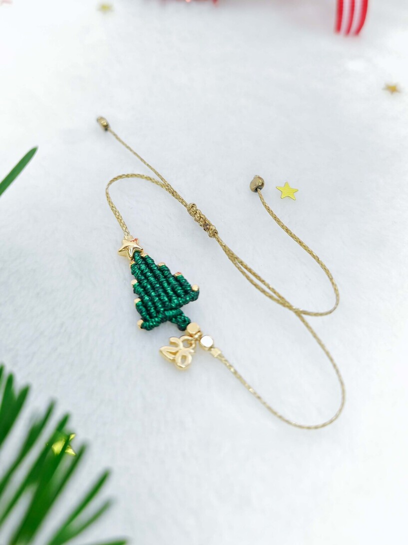 Oh Christmas tree bracelet