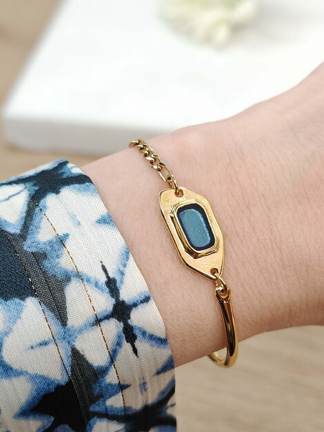 Blue lagoon bracelet 