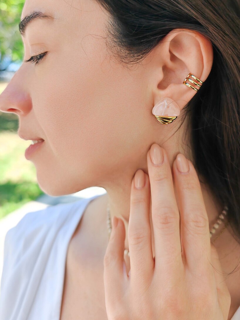 Pink love earrings