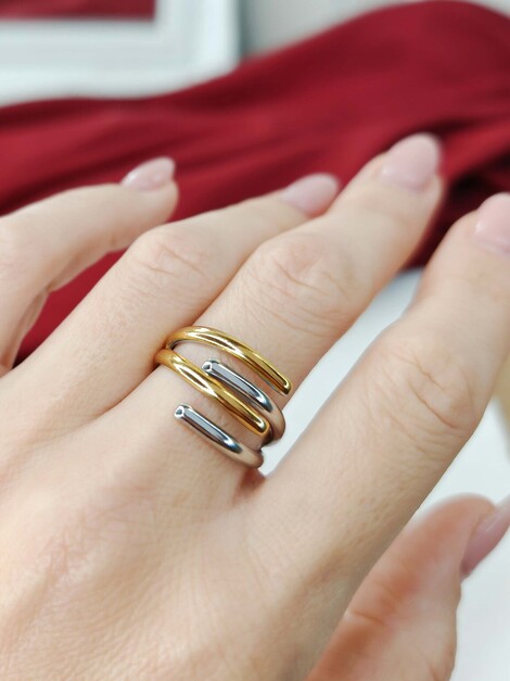 Hug stainless steel ring