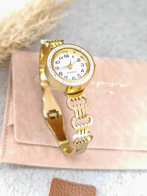Hora stainless steel bracelet watch