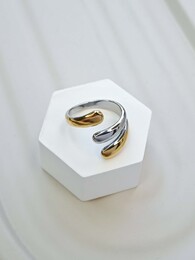 Double lines ring 