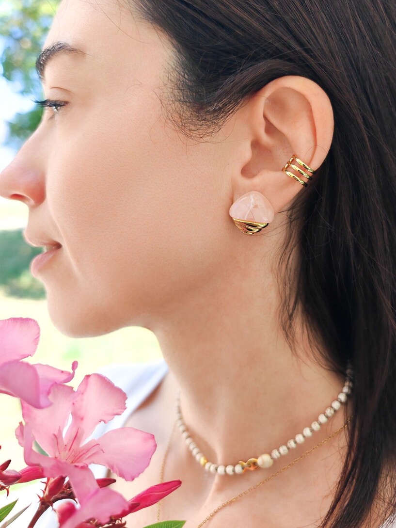 Pink love earrings