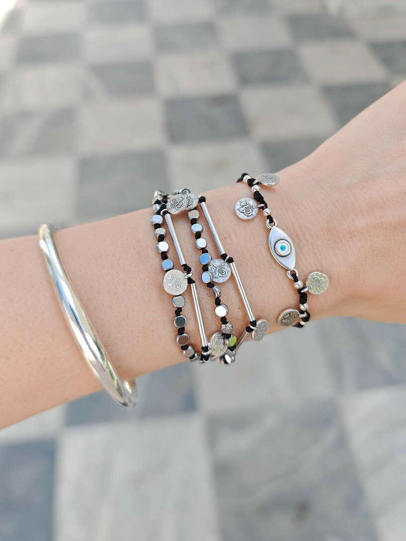 Gypsy eye bracelet