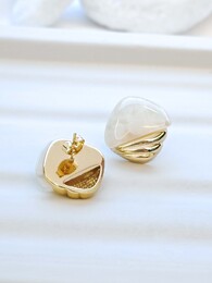 White love earrings