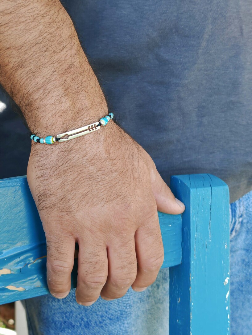 Arrow bracelet 