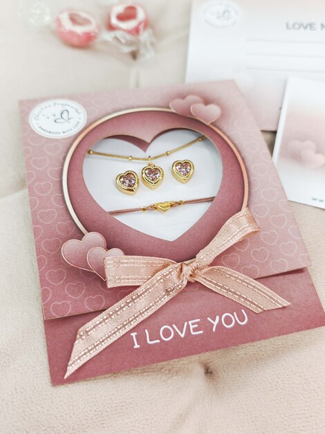 Pink hearts set